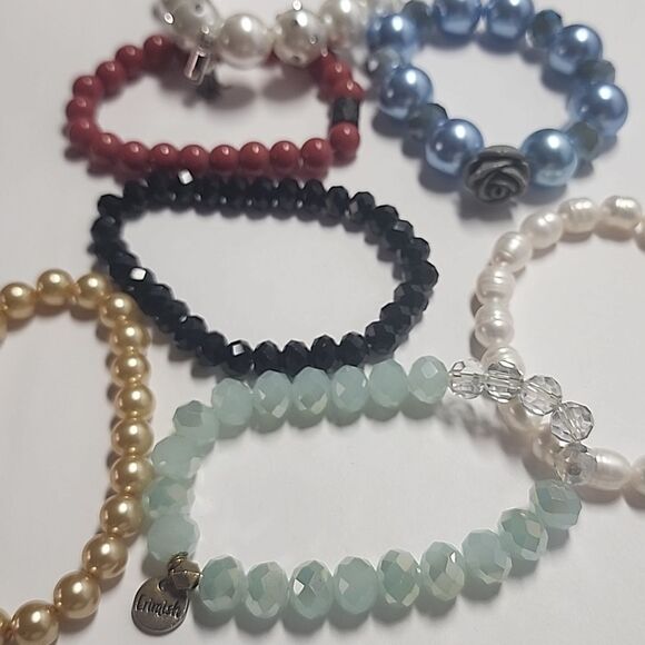 Elegant Multi-Color Beaded Bracelet Set - Picture 2 of 5